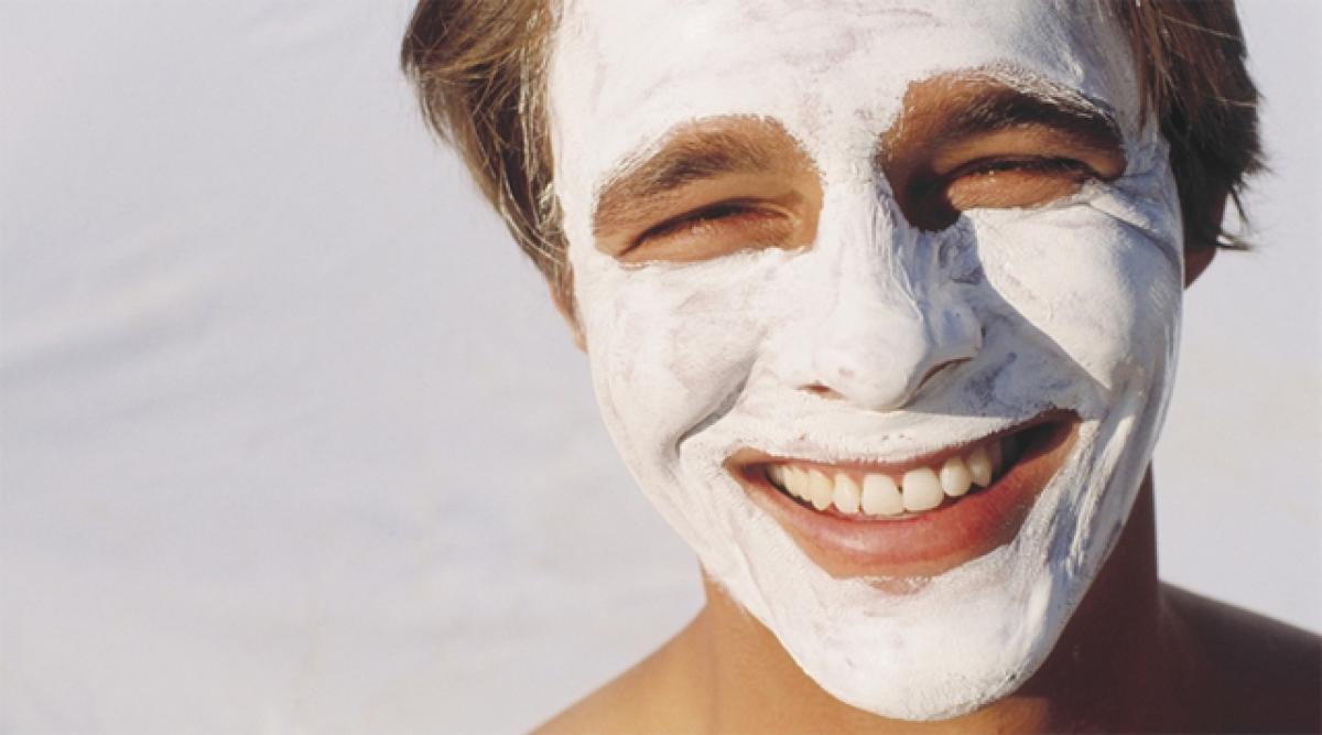 Do it Yourself facial care tips for men in summer